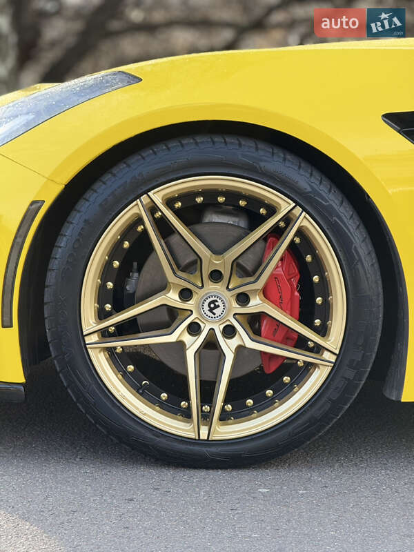 Купе Chevrolet Corvette 2015 в Києві