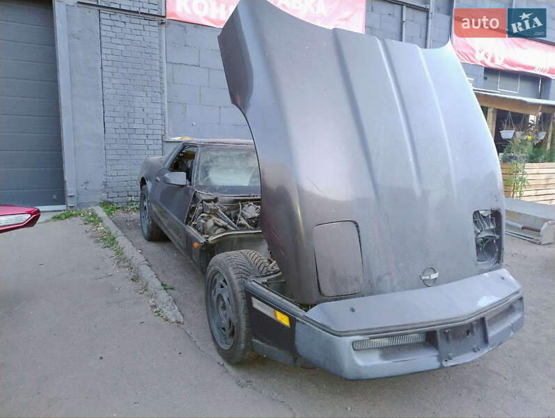 Кабриолет Chevrolet Corvette 1988 в Кременчуге