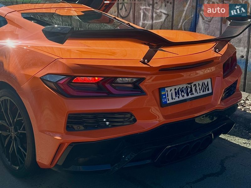 Кабриолет Chevrolet Corvette 2022 в Киеве