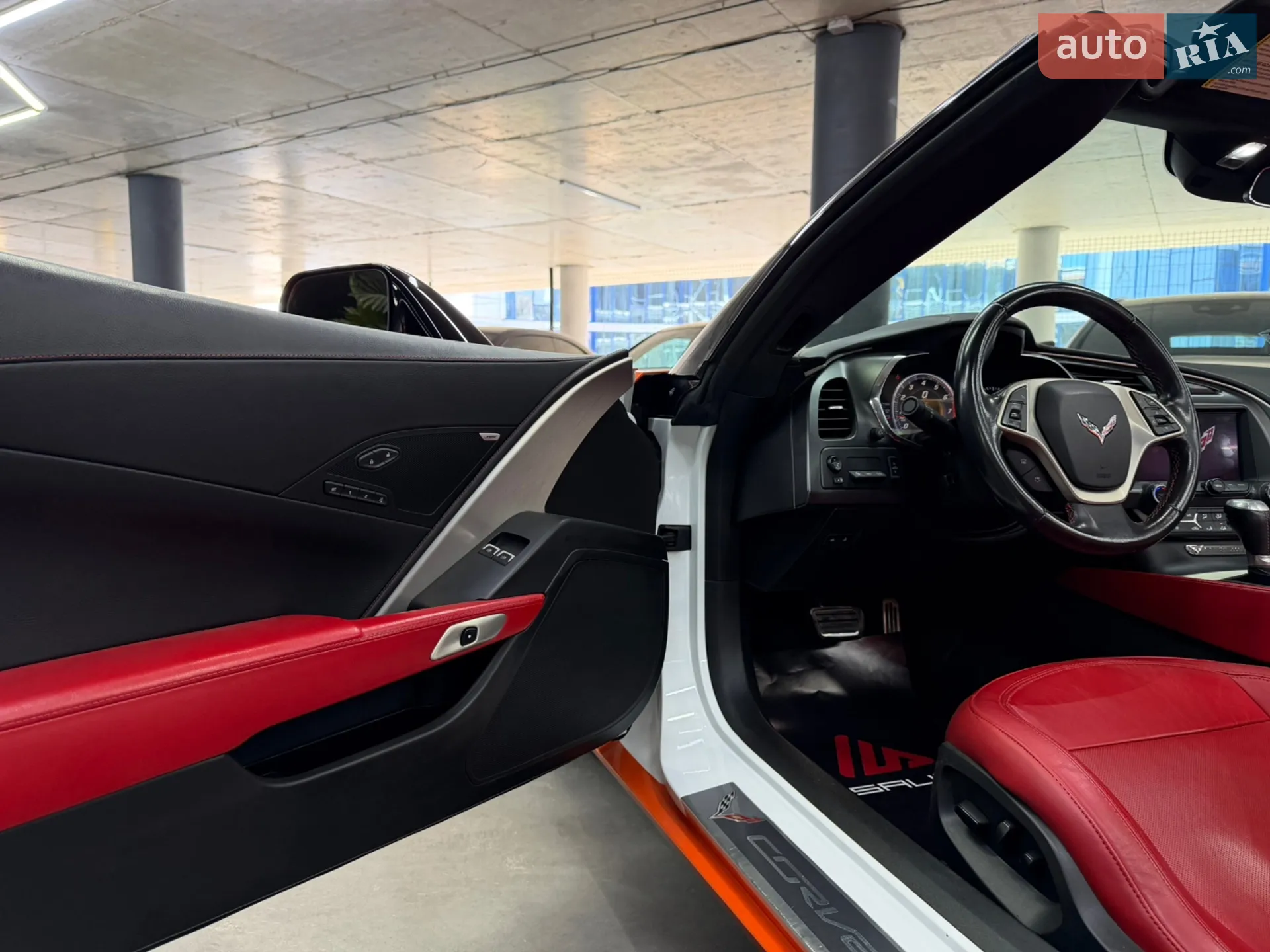 2014 Chevrolet Corvette - мініатюра 19