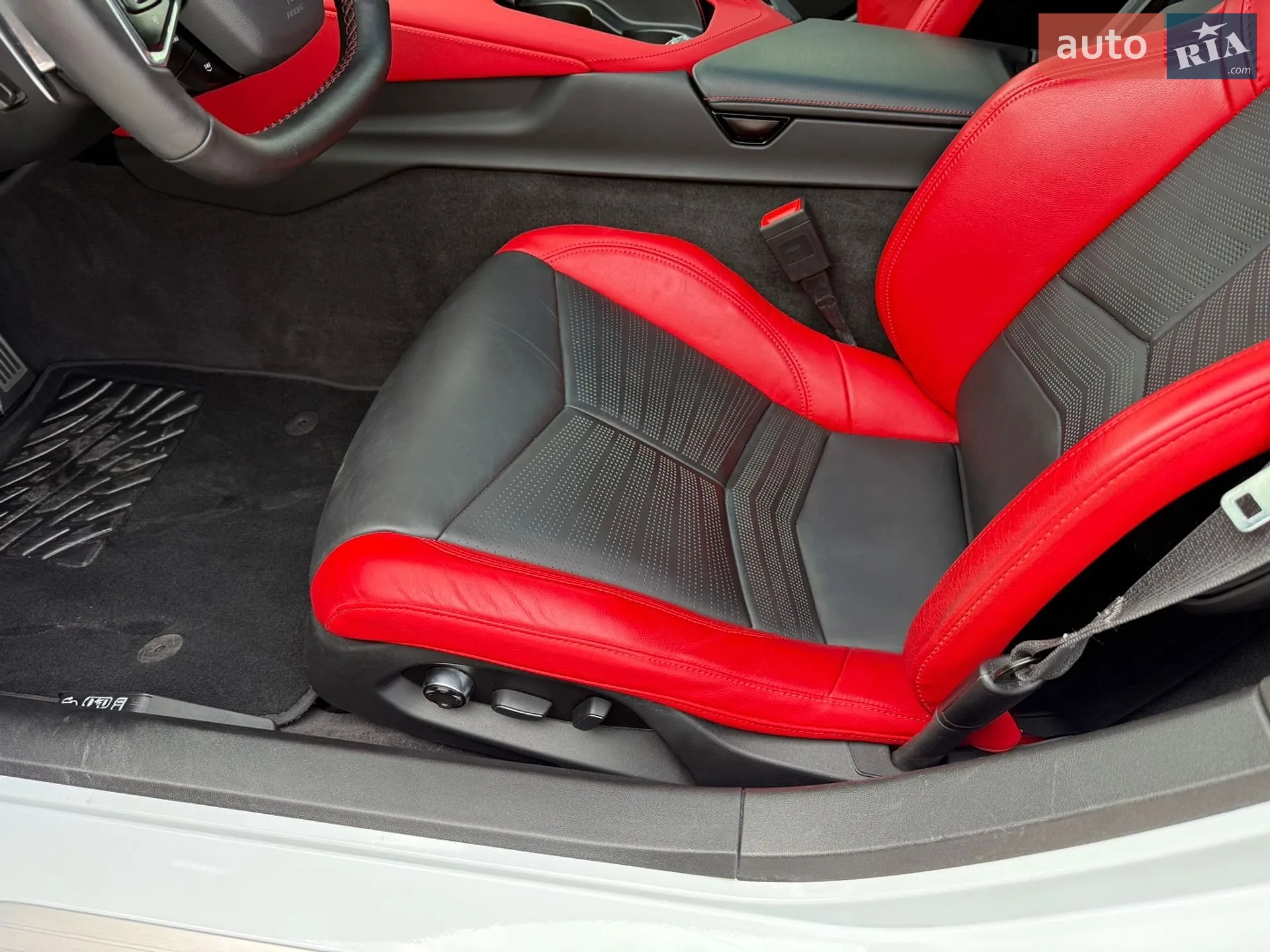 2022 Chevrolet Corvette - мініатюра 26