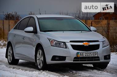 Седан Chevrolet Cruze 2012 в Днепре