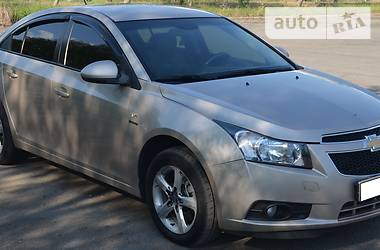 Седан Chevrolet Cruze 2010 в 