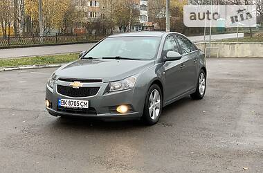 Седан Chevrolet Cruze 2009 в Ровно