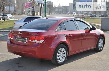 Седан Chevrolet Cruze 2011 в Миколаєві
