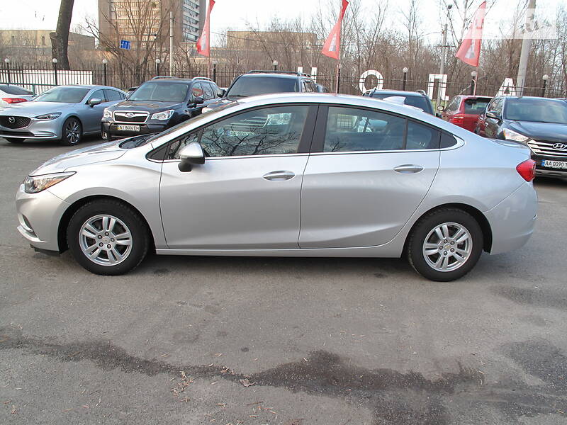 Седан Chevrolet Cruze 2016 в Києві