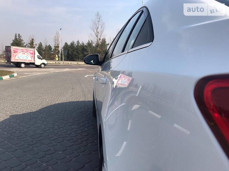 Седан Chevrolet Cruze 2010 в Бродах