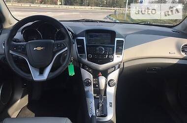Седан Chevrolet Cruze 2010 в 