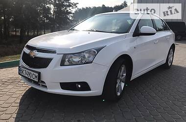 Седан Chevrolet Cruze 2010 в 