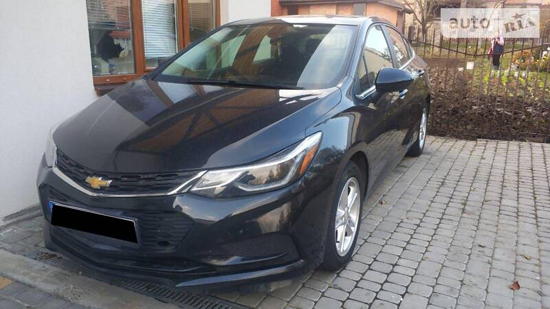 Седан Chevrolet Cruze 2017 в Львове