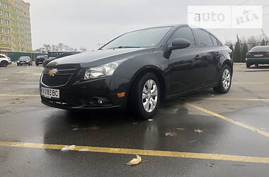 Седан Chevrolet Cruze 2013 в Киеве