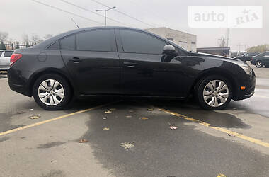 Седан Chevrolet Cruze 2013 в Киеве