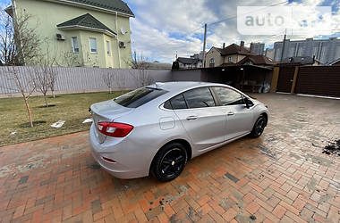 Седан Chevrolet Cruze 2016 в Броварах