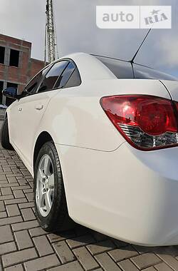 Седан Chevrolet Cruze 2009 в Мукачевому