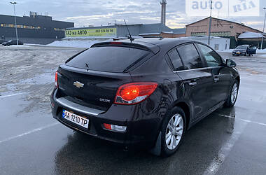 Хэтчбек Chevrolet Cruze 2014 в Киеве