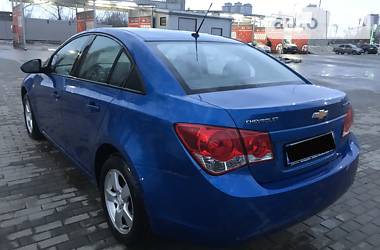 Седан Chevrolet Cruze 2011 в Киеве