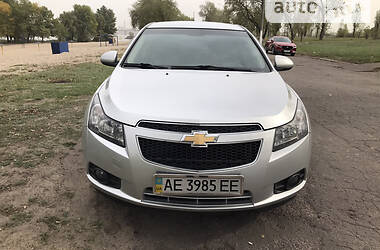 Седан Chevrolet Cruze 2010 в Днепре