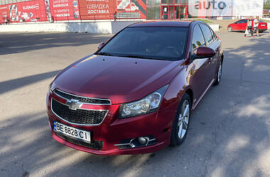 Седан Chevrolet Cruze 2014 в Миколаєві