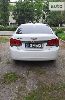 Седан Chevrolet Cruze 2013 в Черноморске