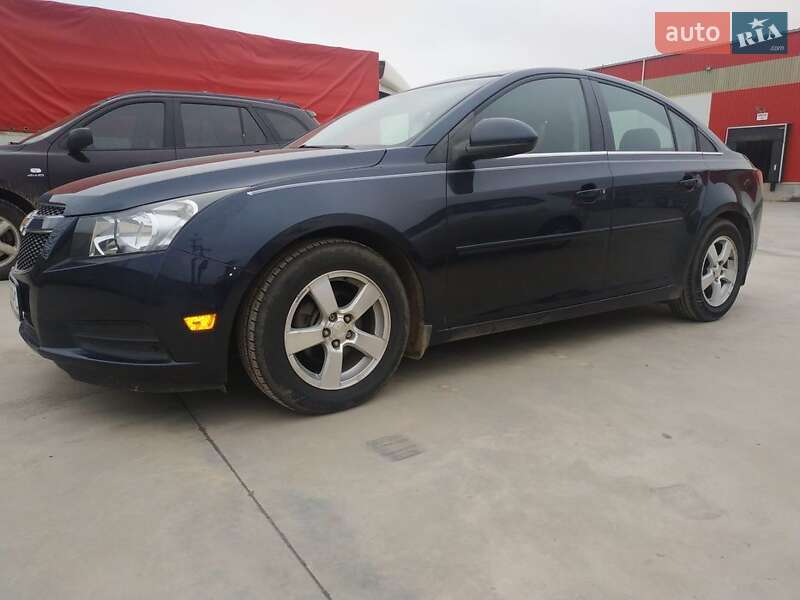 Седан Chevrolet Cruze 2014 в Черноморске