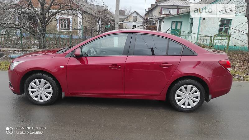 Седан Chevrolet Cruze 2010 в Кодимі