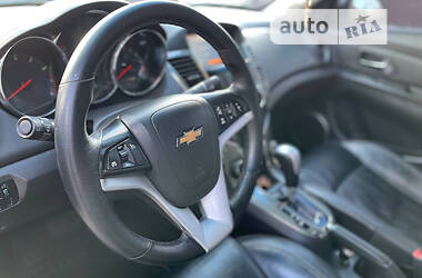 Седан Chevrolet Cruze 2012 в Черкасах