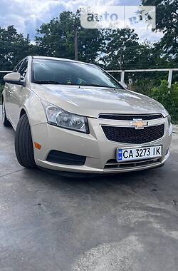 Седан Chevrolet Cruze 2010 в Черкассах