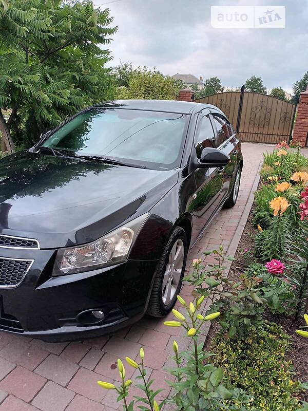 Седан Chevrolet Cruze 2009 в Львове фото 3 Седан Chevrolet Cruze 2009 в Львове