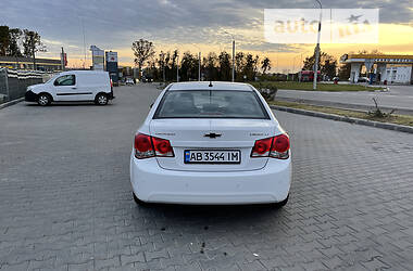 Седан Chevrolet Cruze 2010 в 
