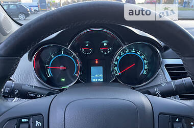 Седан Chevrolet Cruze 2010 в 