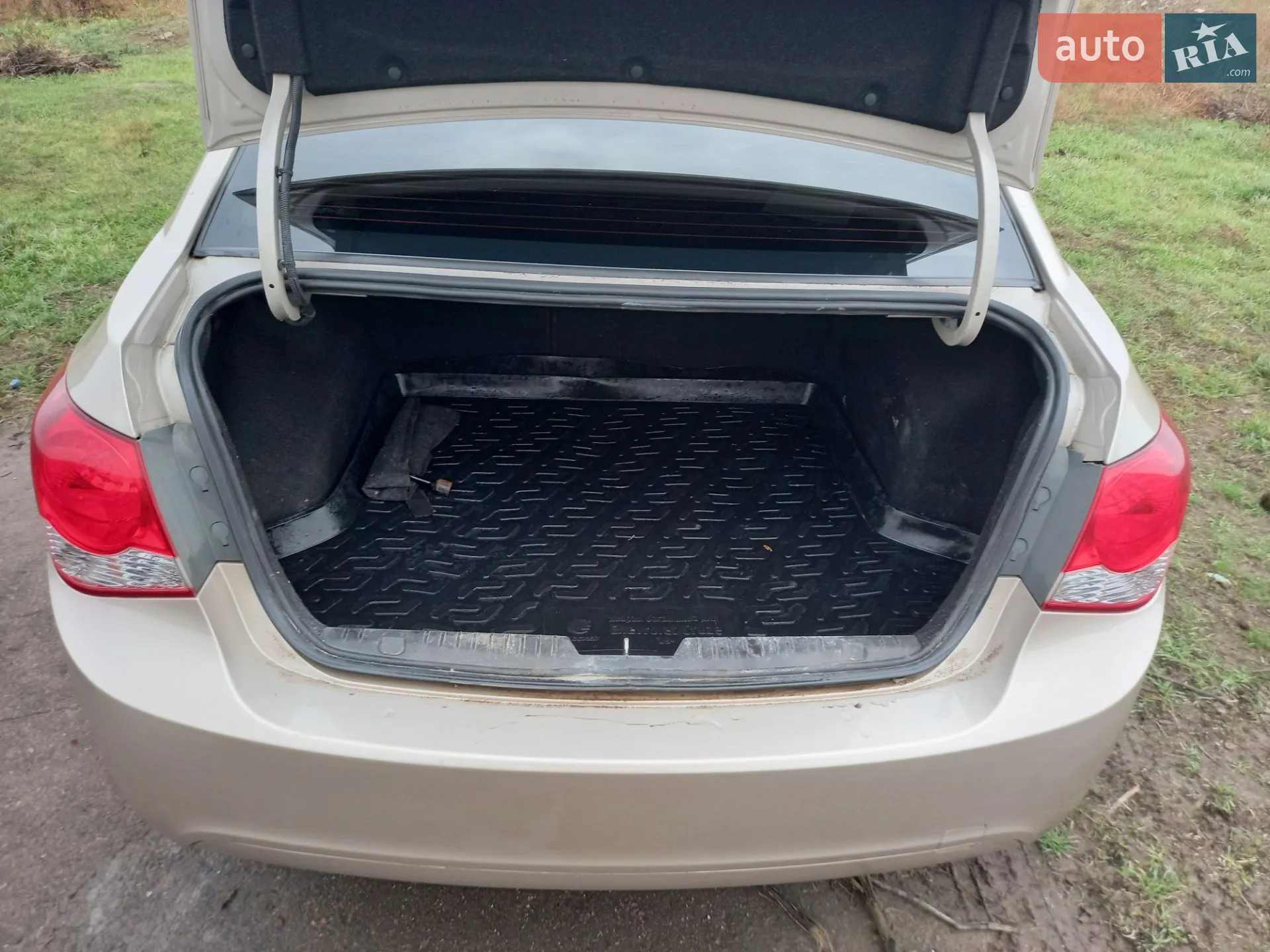 2011 Chevrolet Cruze - мініатюра 6