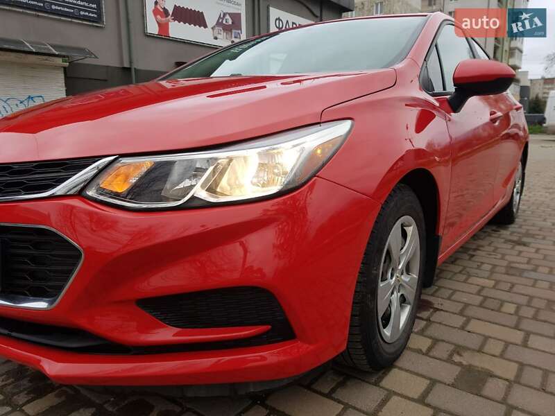Седан Chevrolet Cruze 2016 в Ивано-Франковске