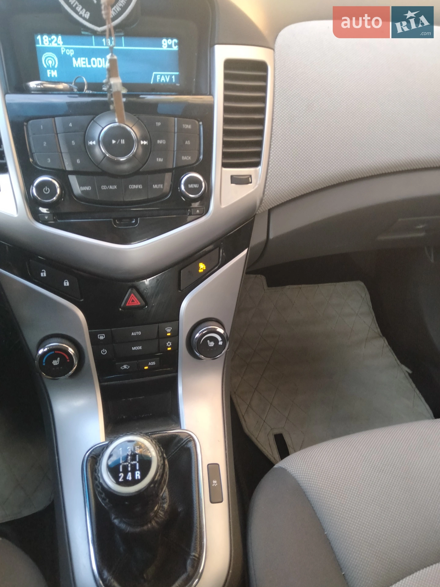 2010 Chevrolet Cruze - мініатюра 4