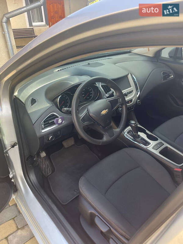 Седан Chevrolet Cruze 2016 в Ивано-Франковске фото 8 Седан Chevrolet Cruze 2016 в Ивано-Франковске