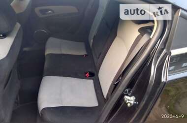 Седан Chevrolet Cruze 2011 в 