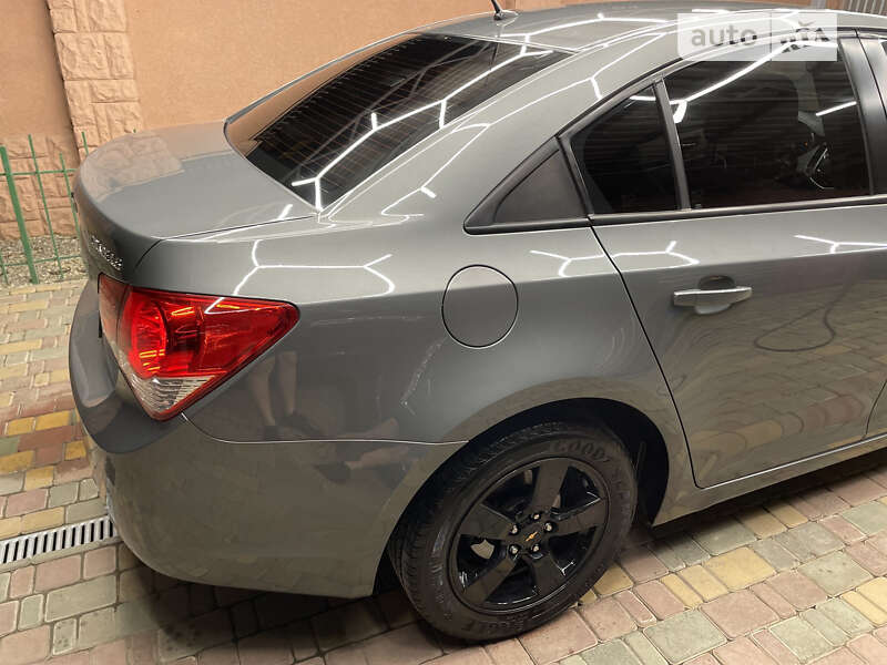 Седан Chevrolet Cruze 2009 в Ужгороде
