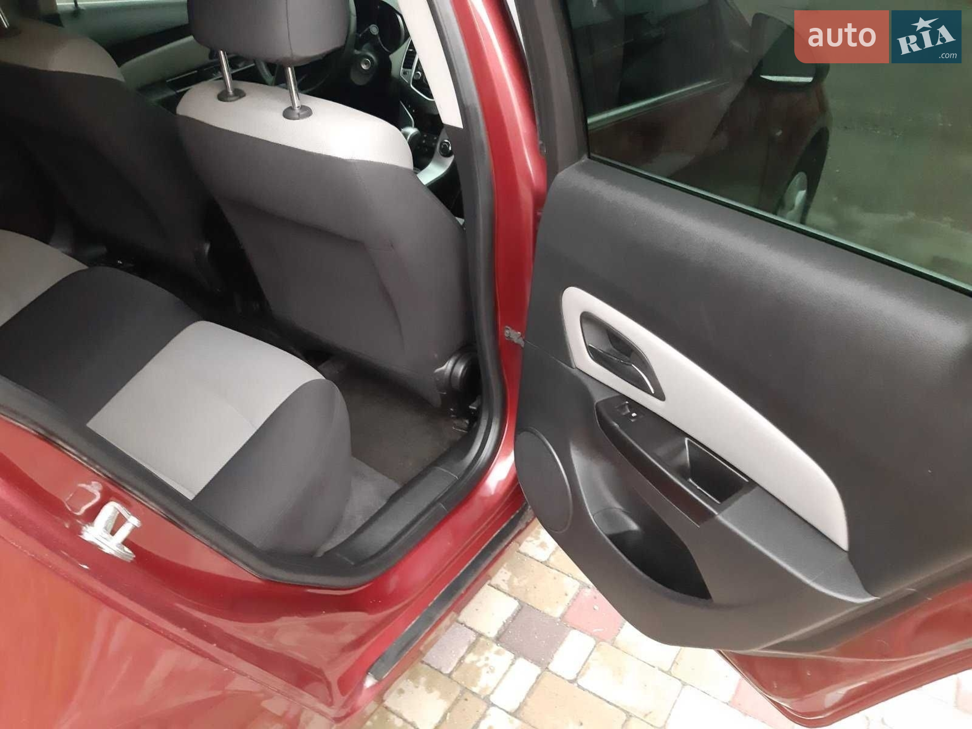 2012 Chevrolet Cruze - мініатюра 12