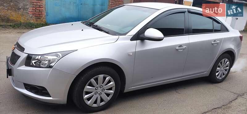 Chevrolet Cruze 2011