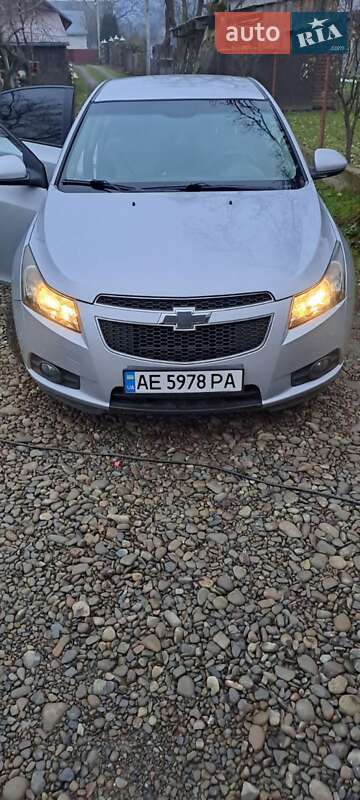 Седан Chevrolet Cruze 2009 в Тячеве