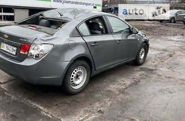 Седан Chevrolet Cruze 2010 в 