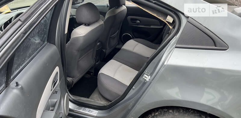 Седан Chevrolet Cruze 2010 в Борисполі
