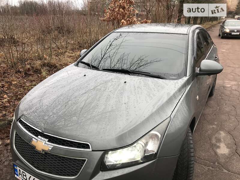 Седан Chevrolet Cruze 2010 в Бердичеве