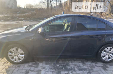 Седан Chevrolet Cruze 2014 в Киеве