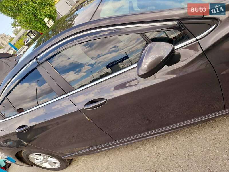 Седан Chevrolet Cruze 2017 в Киеве