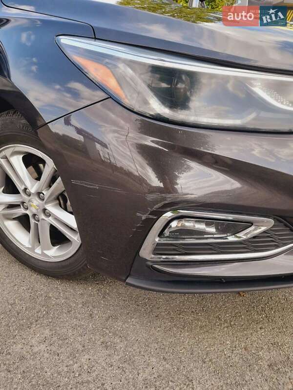 Седан Chevrolet Cruze 2017 в Киеве