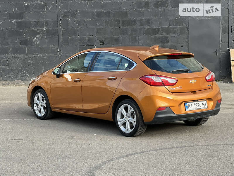 Хэтчбек Chevrolet Cruze 2016 в Киеве