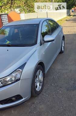 Седан Chevrolet Cruze 2011 в 