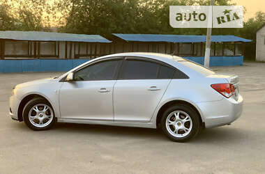 Седан Chevrolet Cruze 2011 в Кролевце