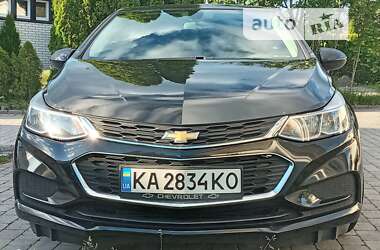 Седан Chevrolet Cruze 2018 в Києві