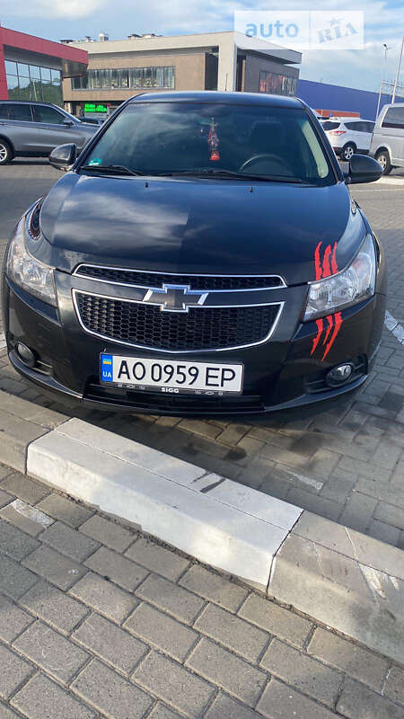 Седан Chevrolet Cruze 2011 в Мукачево